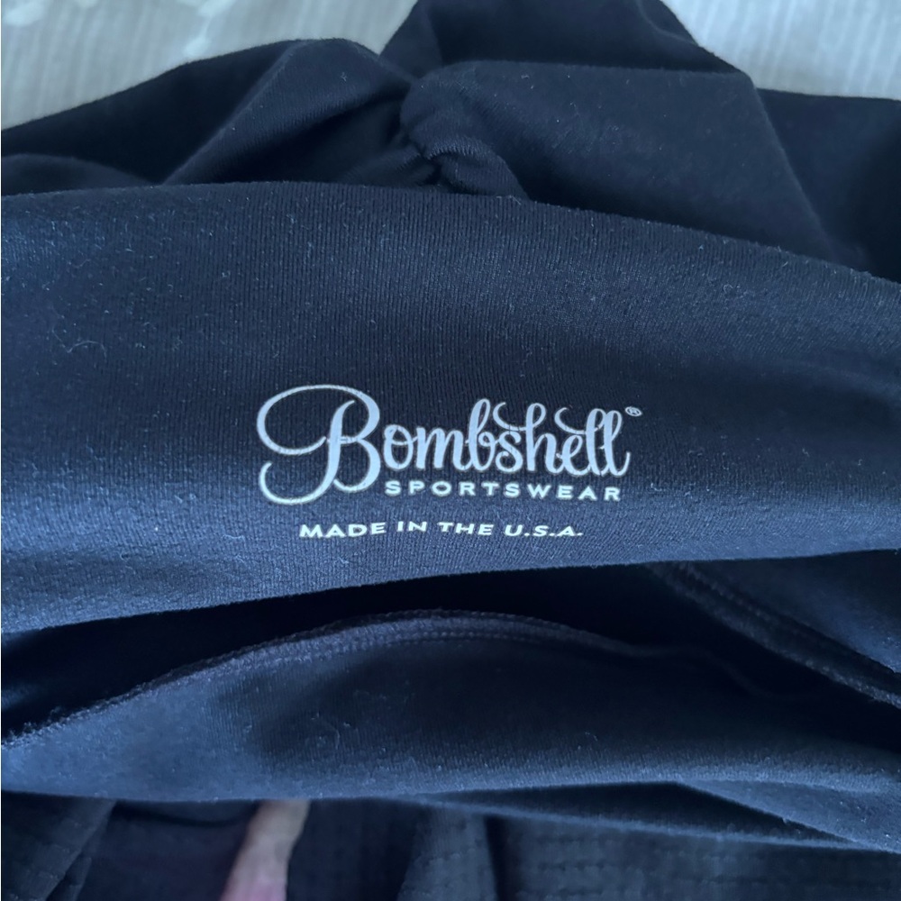 ❌SOLD❌❌Bombshell Set - Picture 8 of 10